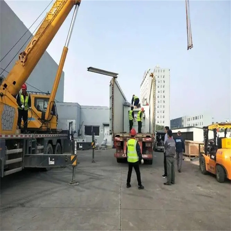 西华如何找到附近的吊车救援服务