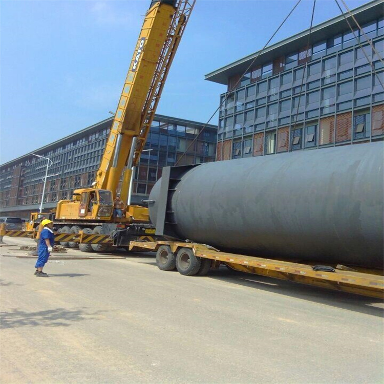 西华300吨汽车吊出租