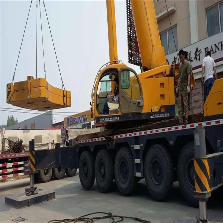 西华当地吊车出租|机器吊装|75吨|工厂搬迁服务