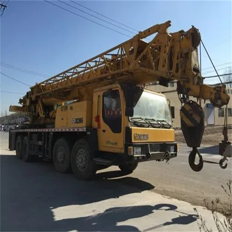 西华哪里有专业吊车出租